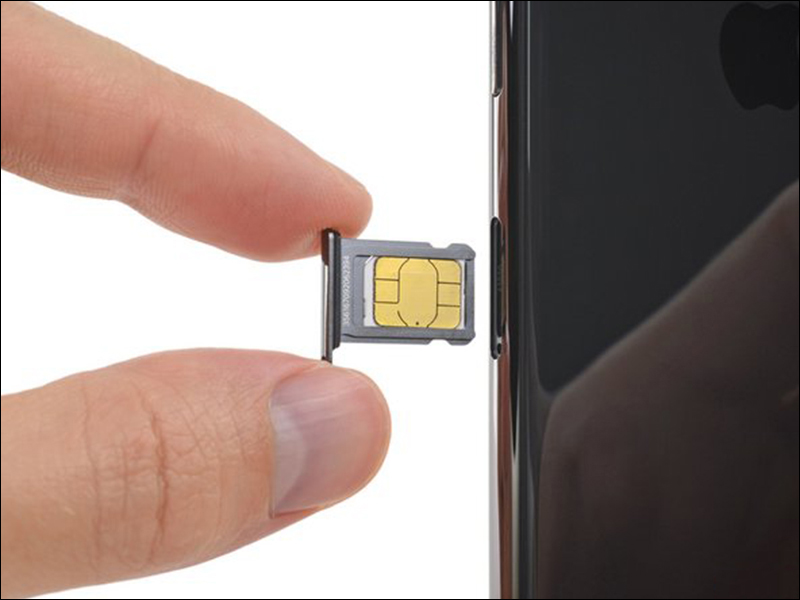 Lắp SIM vào smartphone